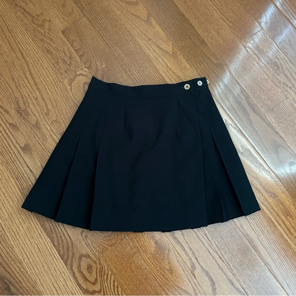 Dynamic Team Sports Pleated Skirt